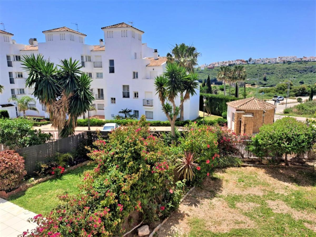 Apartment At Balcones De Los Hidalgos 2 مانيلفا المظهر الخارجي الصورة